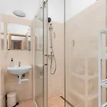 Spacious 3br By Bus Station Nivy Mall With Ac Apartment *