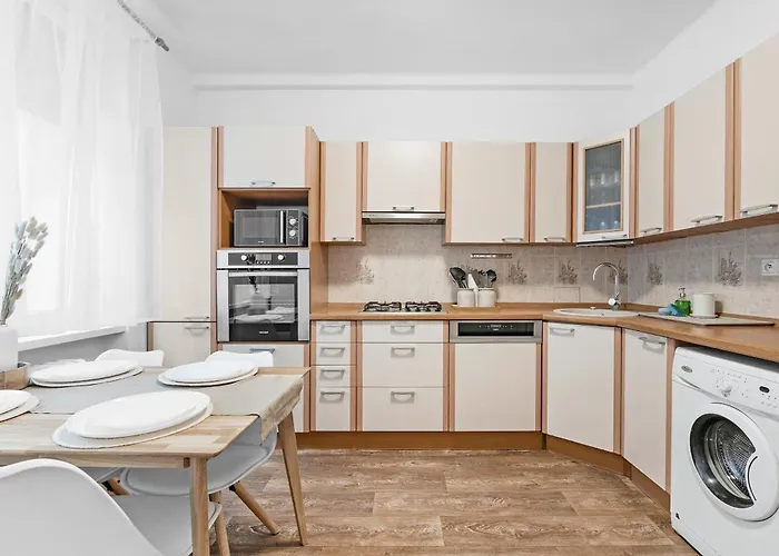 3br Family Close To Bus Station With Ac Bratislava