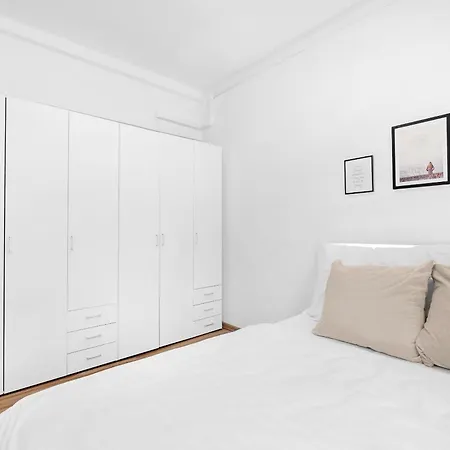 Apartmán 3br Family Close To Bus Station With Ac Bratislava