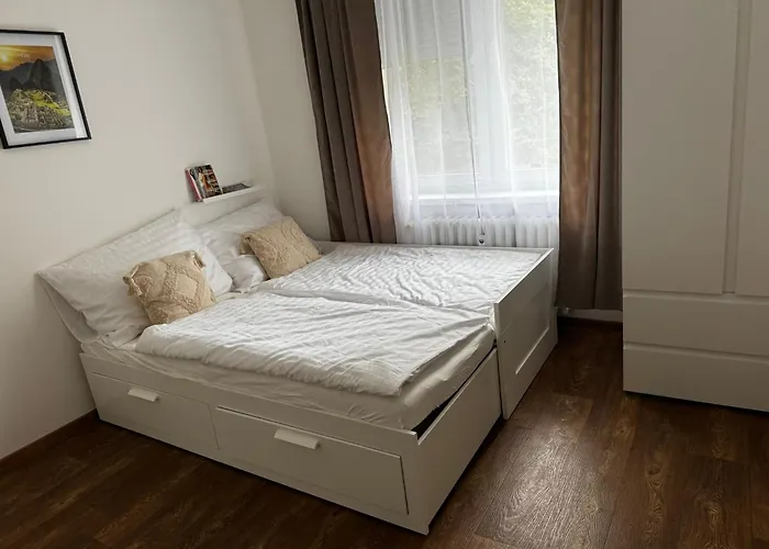 3br Family Close To Bus Station With Ac Bratislava
